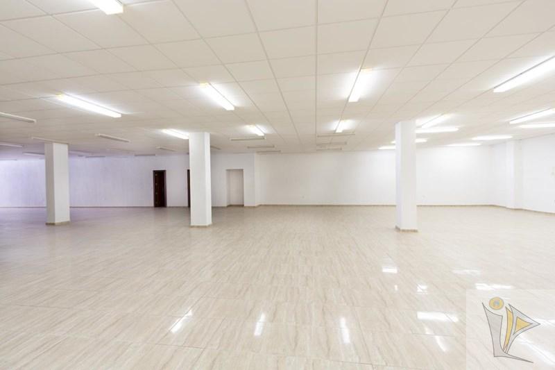 For sale of commercial in Otura