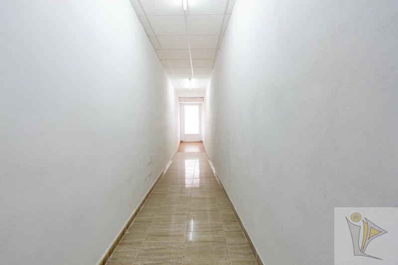 For sale of commercial in Otura
