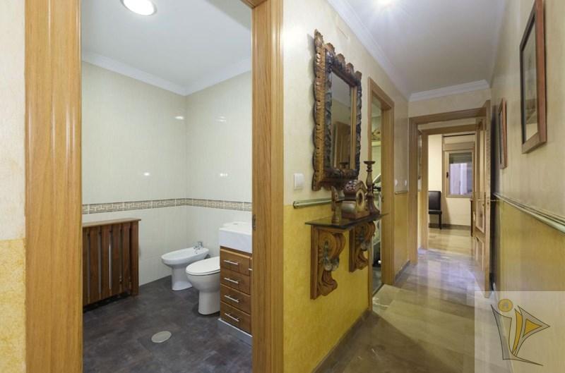 For sale of flat in Padul