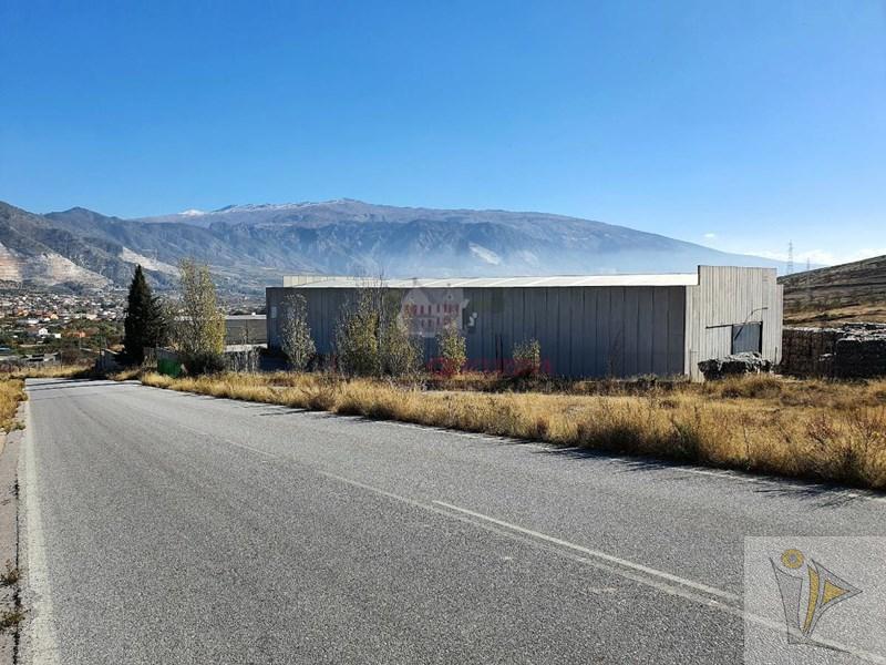 For sale of industrial plant/warehouse in Padul