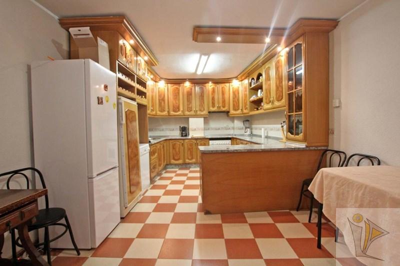 For sale of house in Quéntar