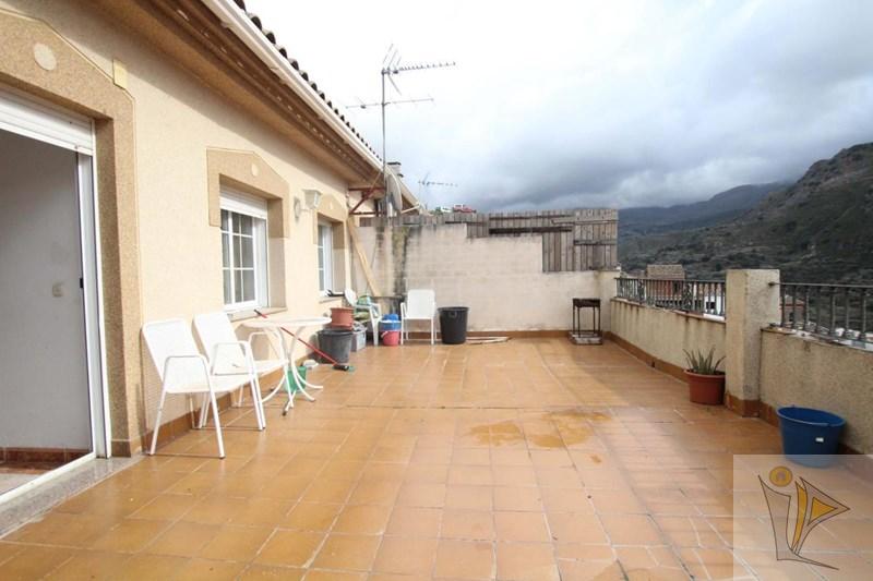 For sale of house in Quéntar