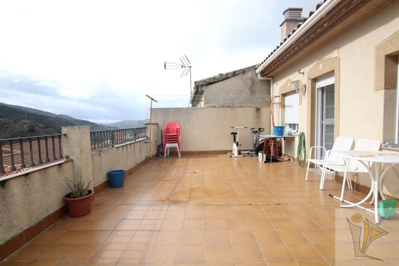 For sale of house in Quéntar