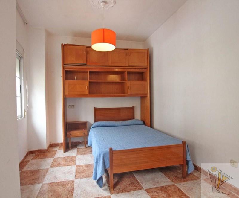 For sale of house in Quéntar