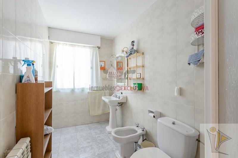 For sale of chalet in Huétor Vega