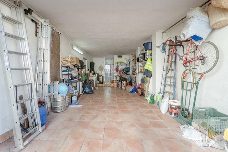 For sale of chalet in Huétor Vega