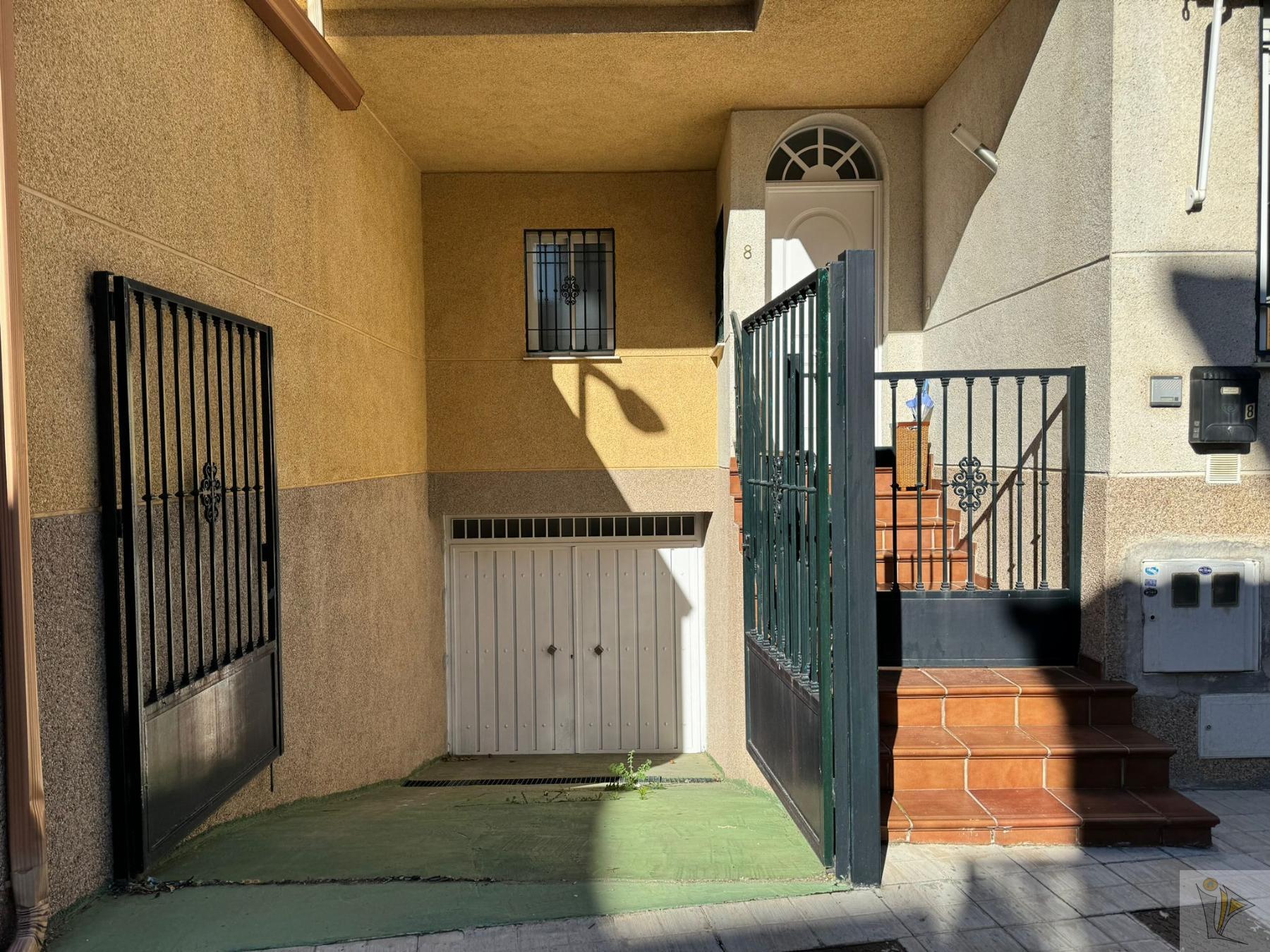 For sale of house in Armilla