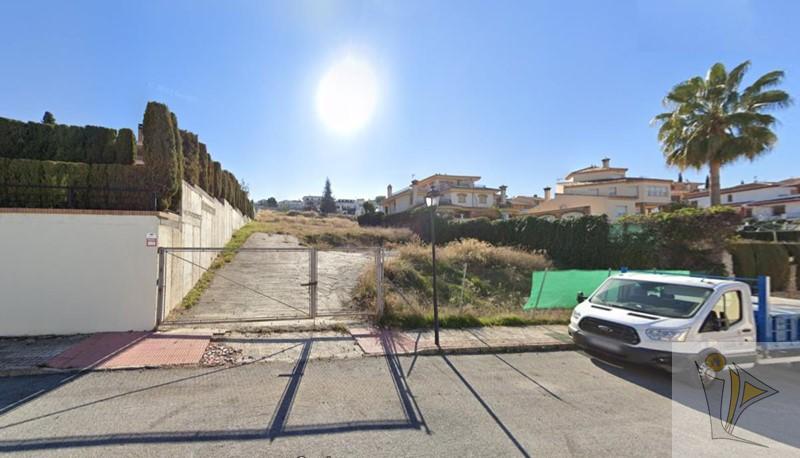 For sale of land in Monachil