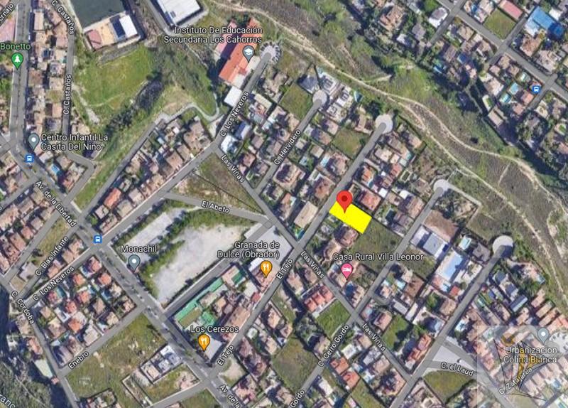 For sale of land in Monachil
