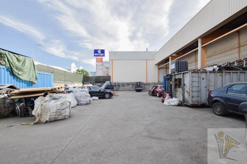 For sale of industrial plant/warehouse in Albolote