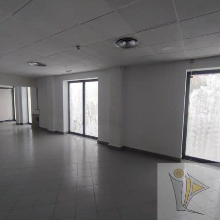 For sale of commercial in Granada