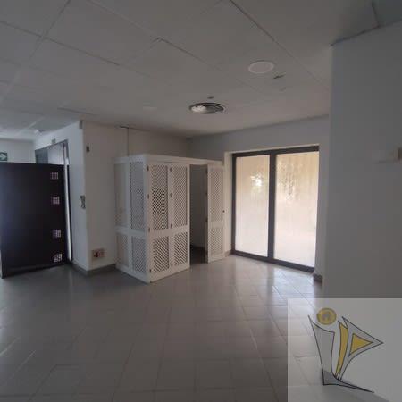 For sale of commercial in Granada