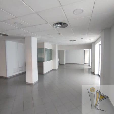 For sale of commercial in Granada