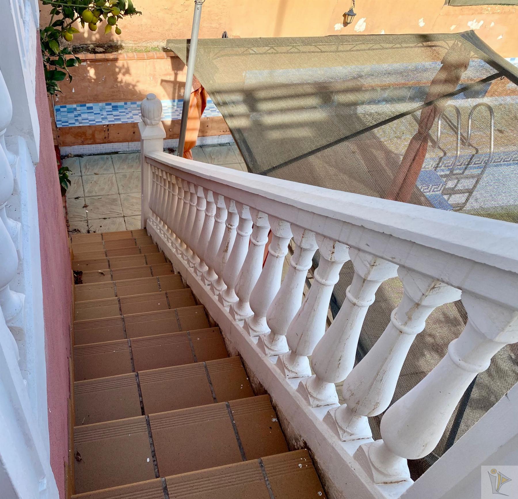 For sale of chalet in Otura