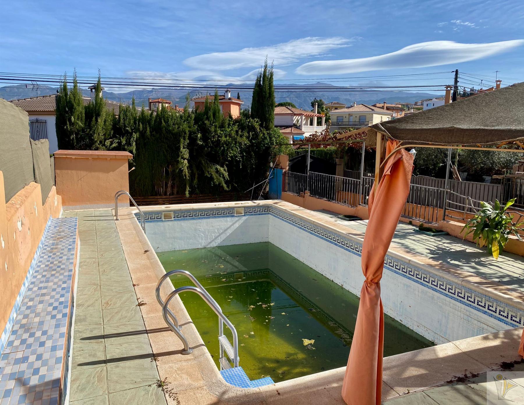 For sale of chalet in Otura