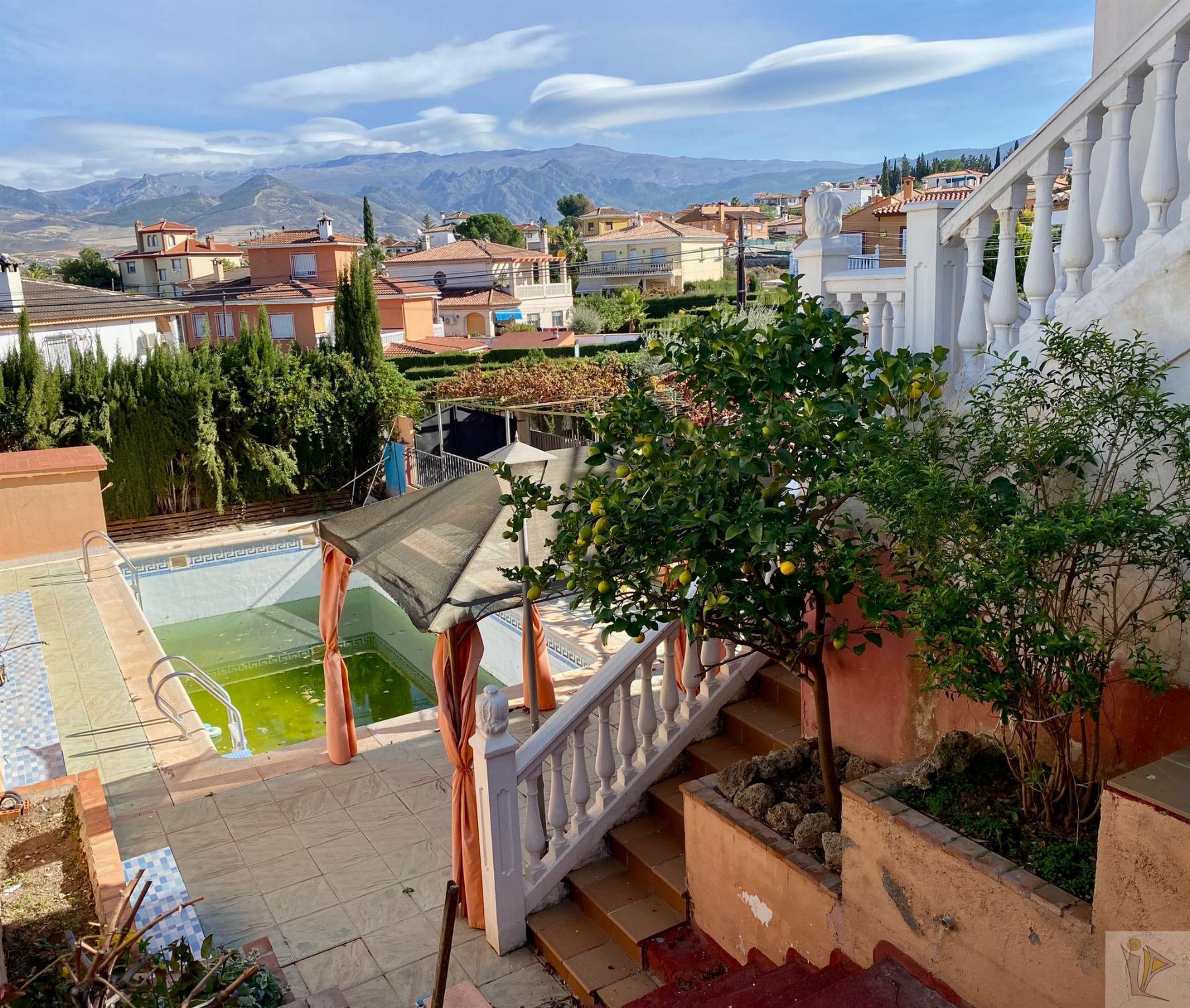 For sale of chalet in Otura