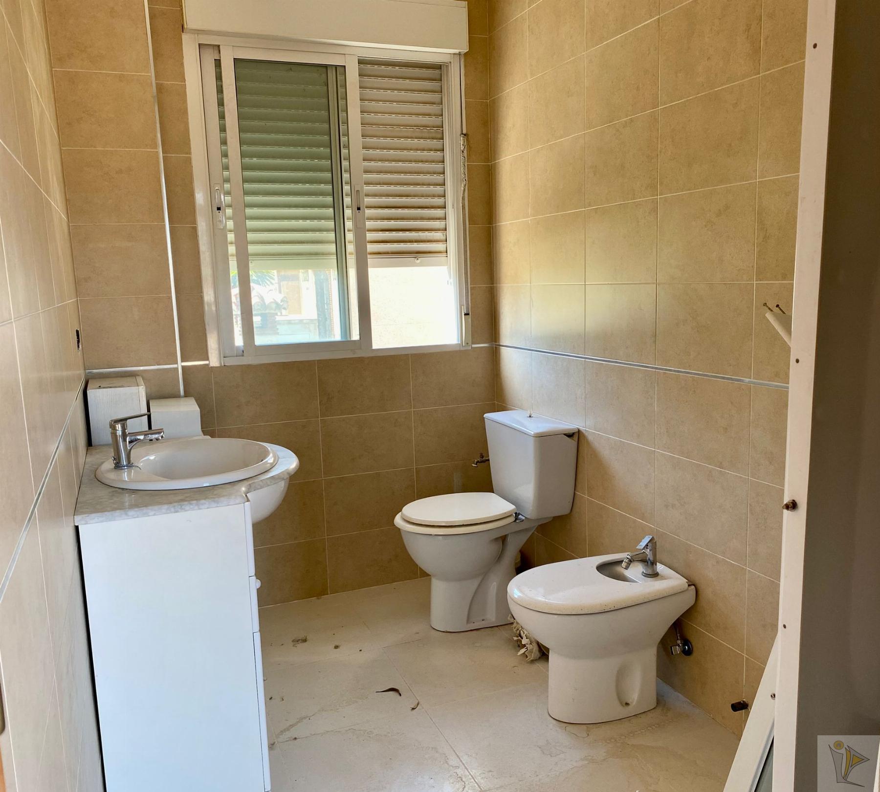 For sale of chalet in Otura