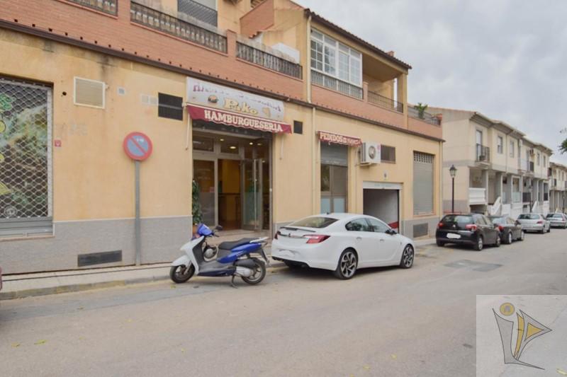 Venta de local comercial en Las Gabias