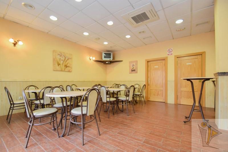 For sale of commercial in Las Gabias