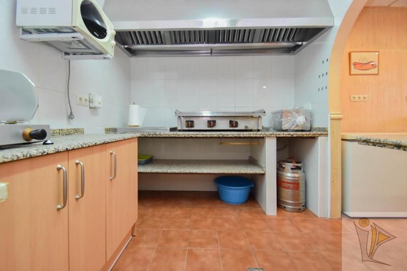 For sale of commercial in Las Gabias