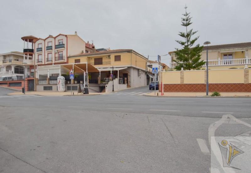 Venta de local comercial en Las Gabias