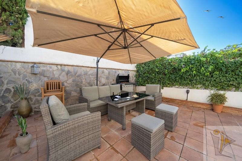For sale of house in La Zubia
