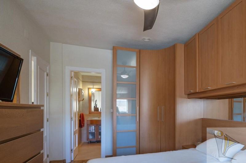For sale of house in La Zubia