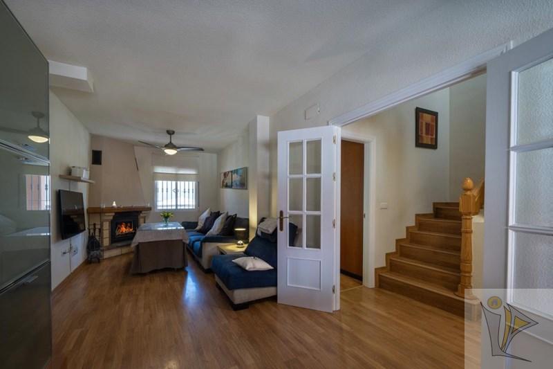 For sale of house in La Zubia