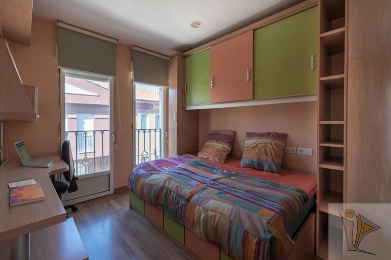 For sale of house in La Zubia
