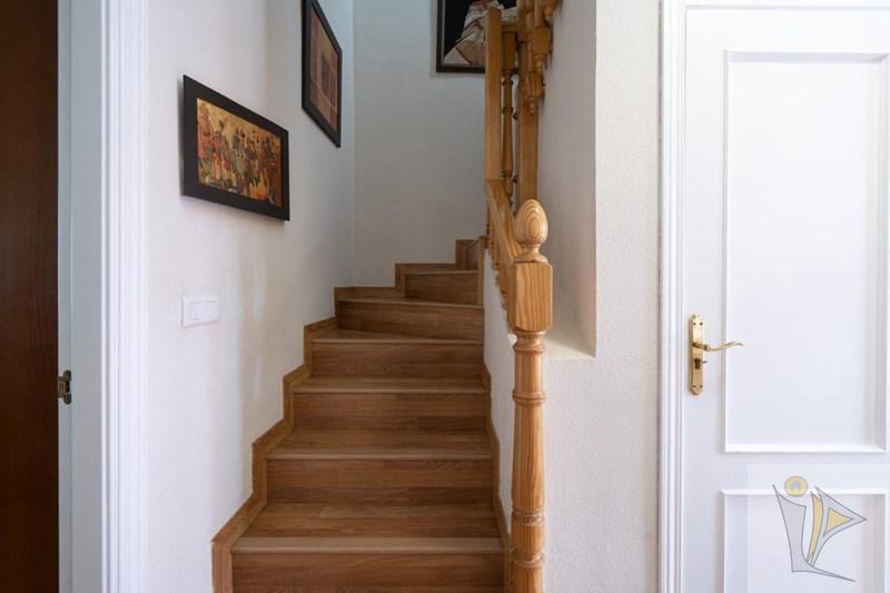 For sale of house in La Zubia