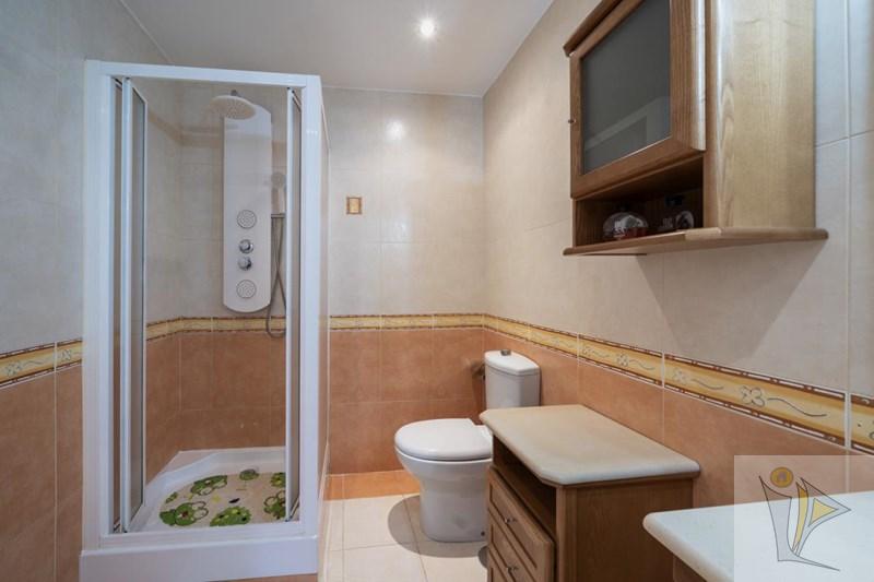 For sale of house in La Zubia