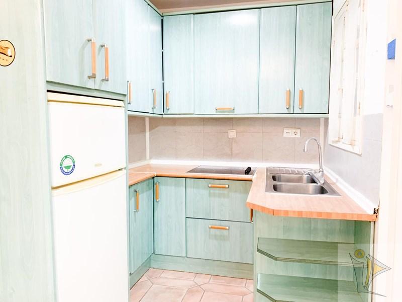 For sale of flat in Granada