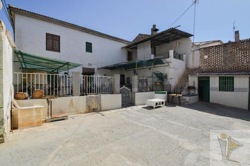 For sale of house in Atarfe