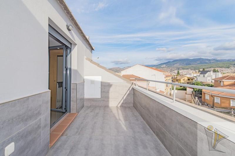 For sale of penthouse in Ogíjares
