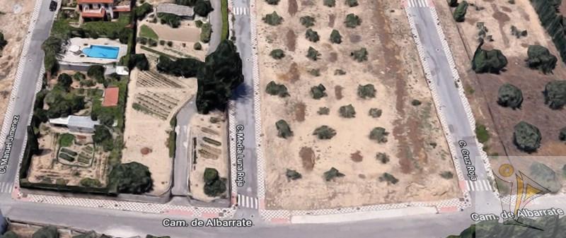 For sale of land in Atarfe