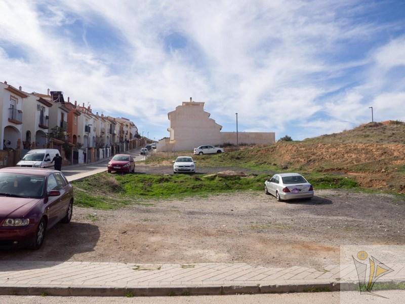 For sale of land in Otura
