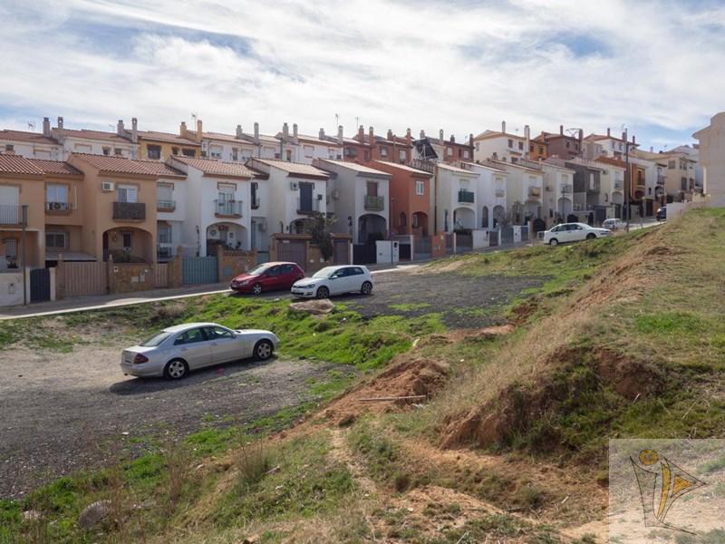 For sale of land in Otura