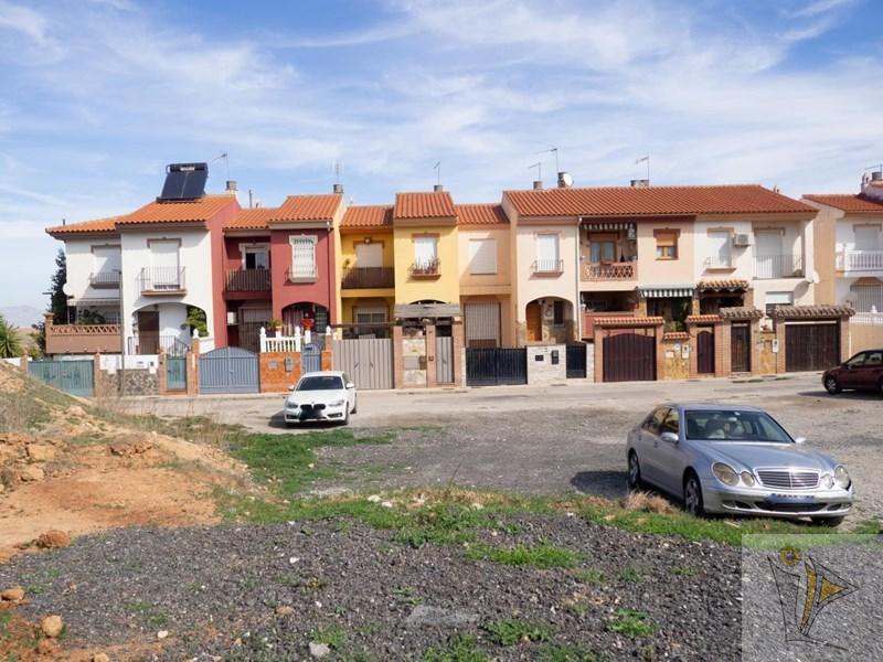 For sale of land in Otura