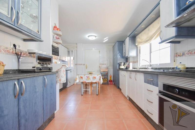 Venta de chalet en Alhendín
