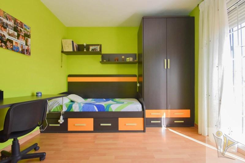 Venta de chalet en Alhendín