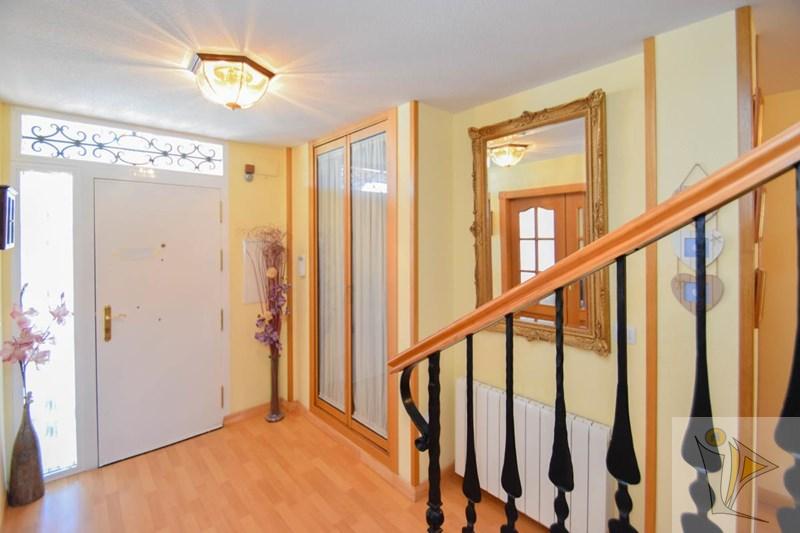Venta de chalet en Alhendín