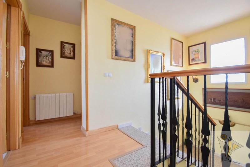 Venta de chalet en Alhendín