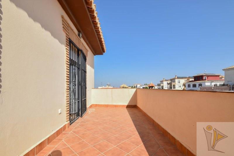 Venta de chalet en Alhendín