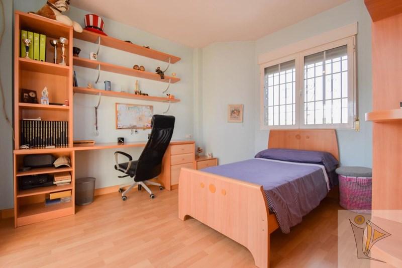 Venta de chalet en Alhendín