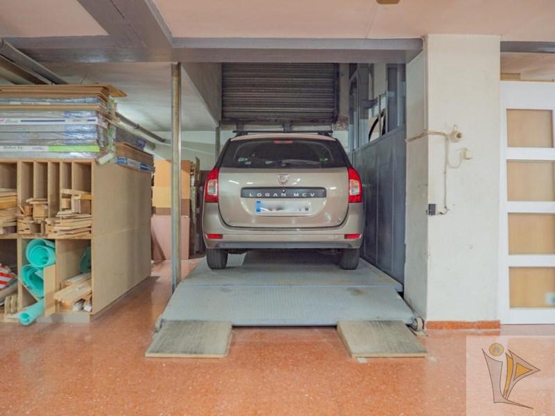 Venta de local comercial en Granada