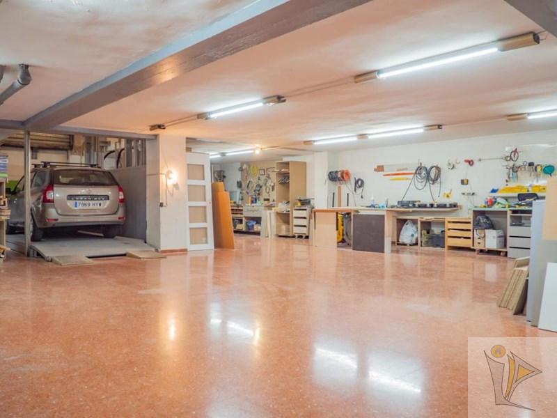 Venta de local comercial en Granada