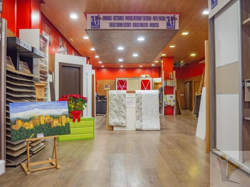 Venta de local comercial en Granada