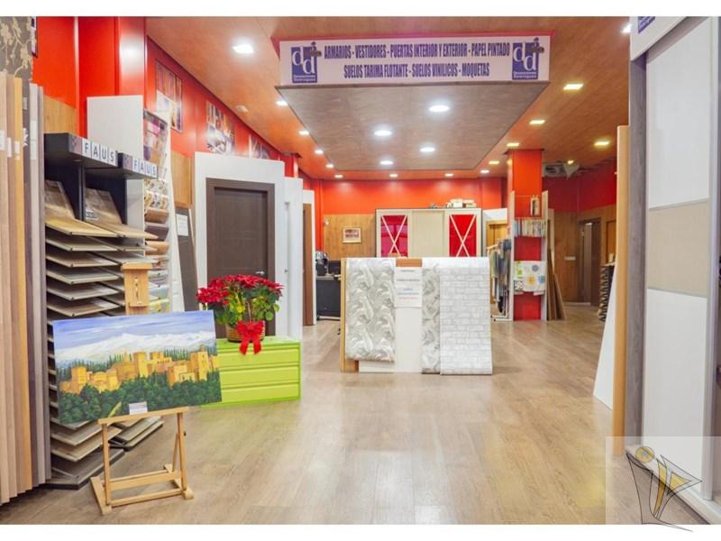 Venta de local comercial en Granada