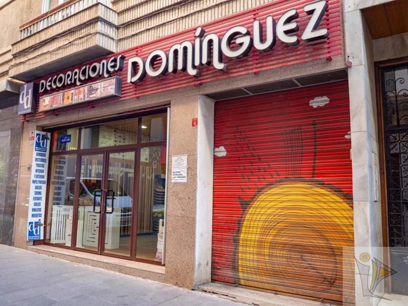 Venta de local comercial en Granada