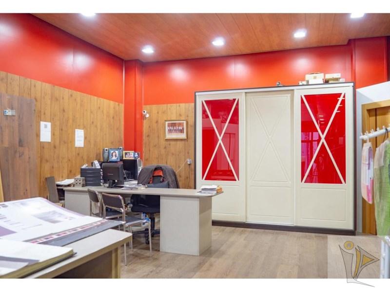 Venta de local comercial en Granada